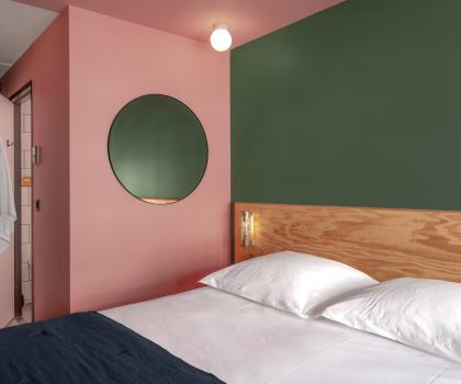 Eklo Bordeaux - The Classic Room