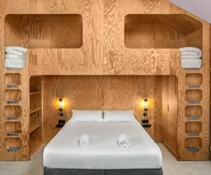 Eklo Bordeaux - The family Room