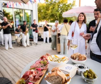 Eklo Hotels - BORDEAUX - Groupes & Privatisations